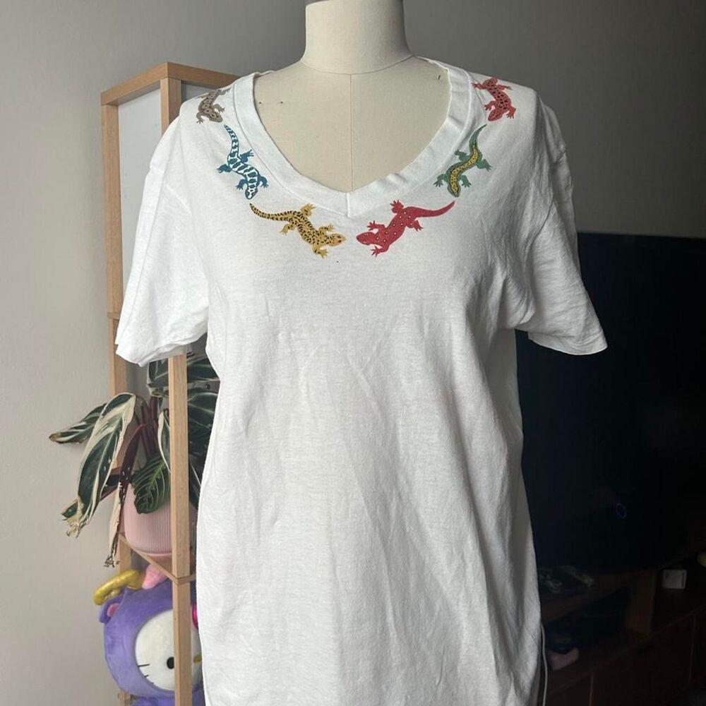 Hanes Women's White T-shirt